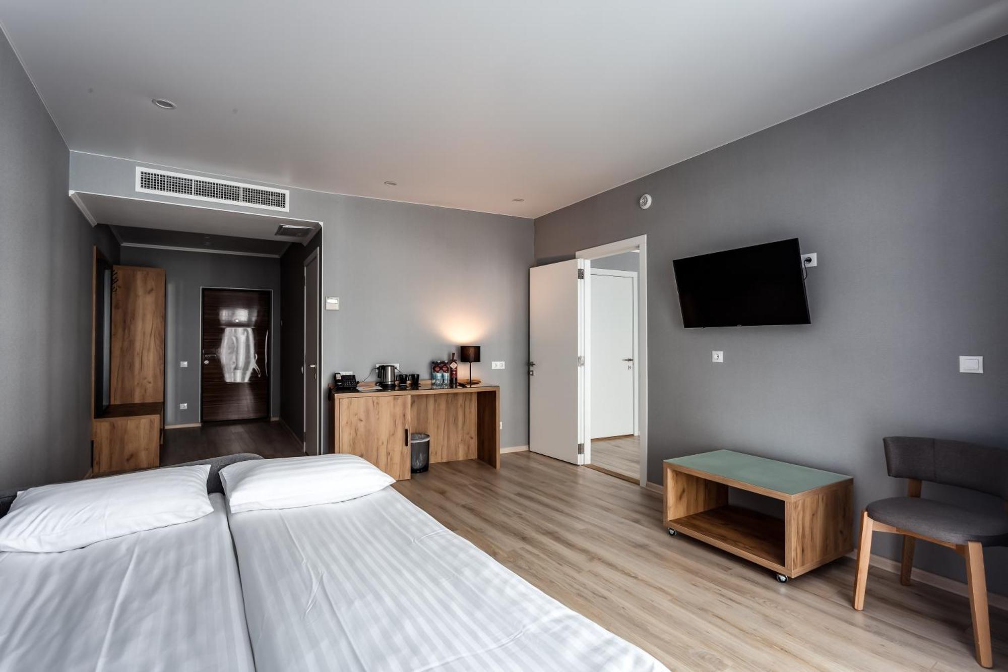 Optima Collection Miramar Chornomorsk Hotell Exteriör bild