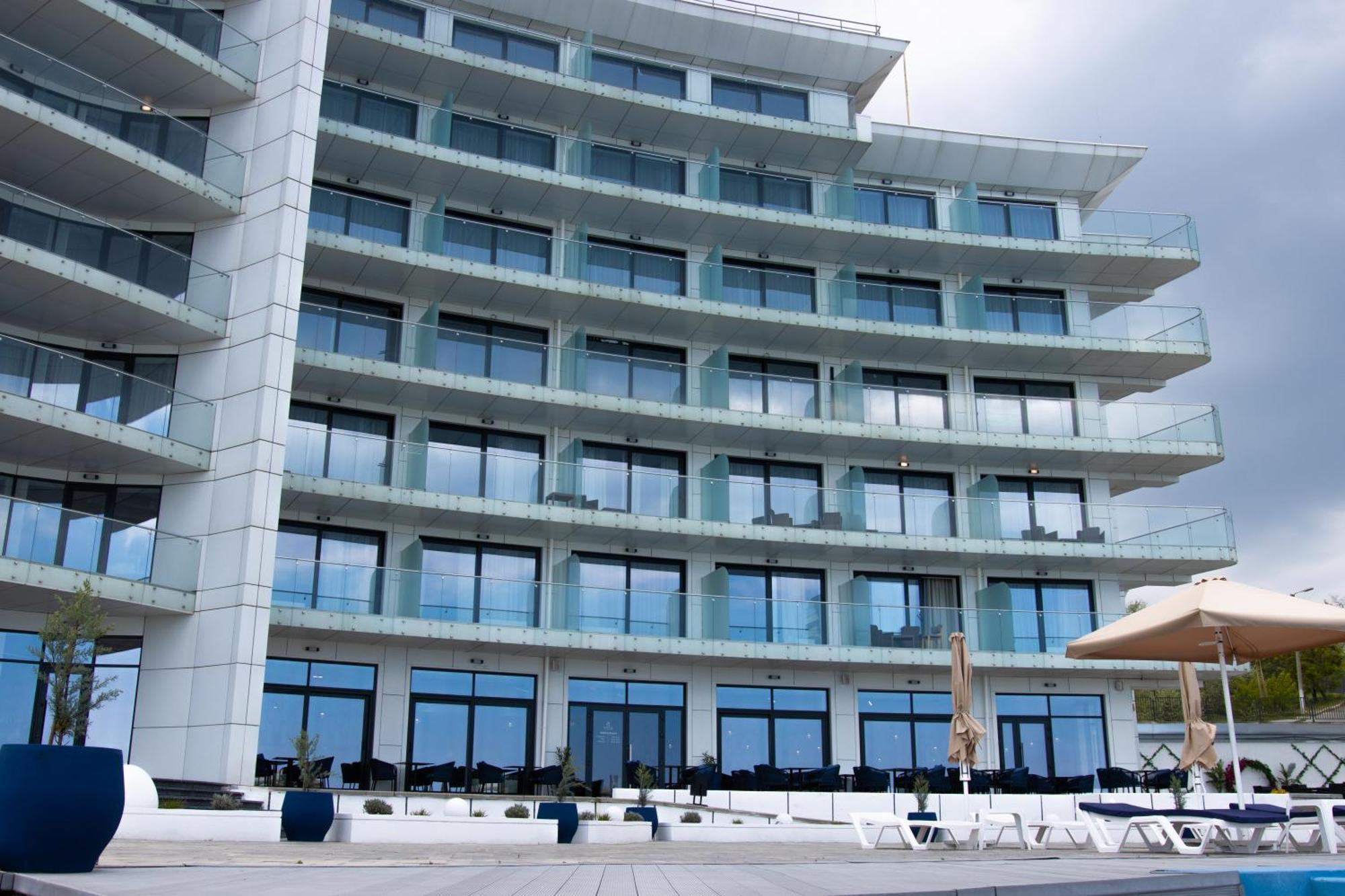 Optima Collection Miramar Chornomorsk Hotell Exteriör bild